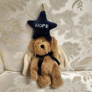Boyds Bears H. B. Starcatcher Hope Christmas Plush Ornament